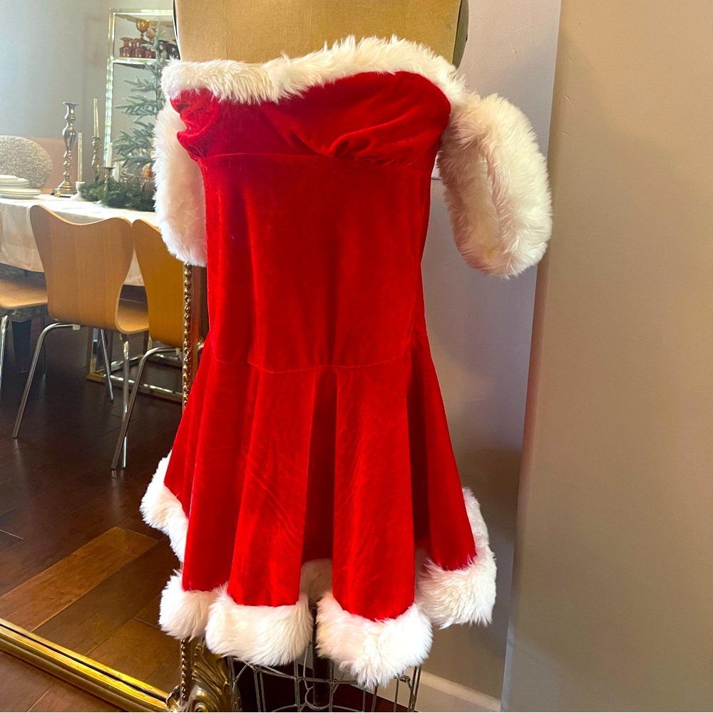 Mrs Claus mini-dress